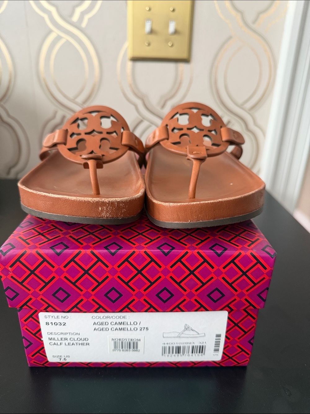 Tory Burch Miller Cloud Thong Sandal - Aged Camello Brown